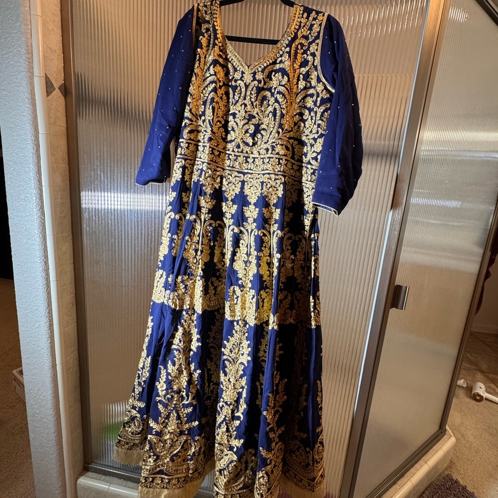 Hand Beaded Elegant Blue and Gold Embroidered Dress Made in India. 2X